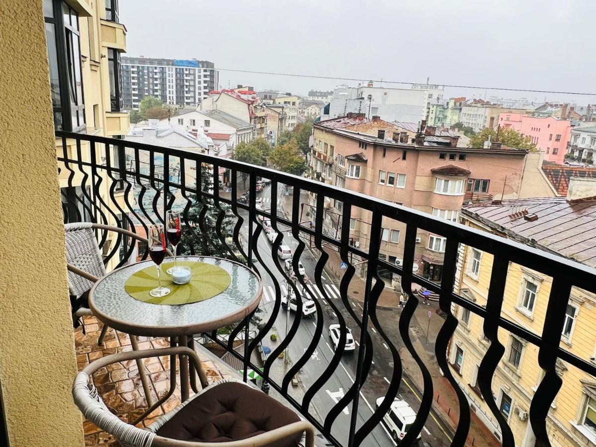 Apartaments Sichovyh Strilciv 68A อิวาโน-ฟรานกิฟสเก ภายนอก รูปภาพ