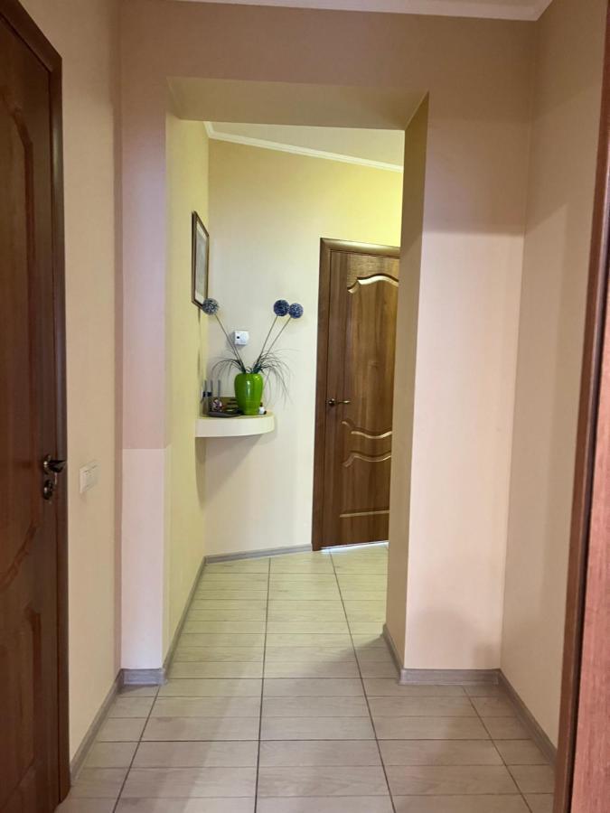 Apartaments Sichovyh Strilciv 68A อิวาโน-ฟรานกิฟสเก ภายนอก รูปภาพ